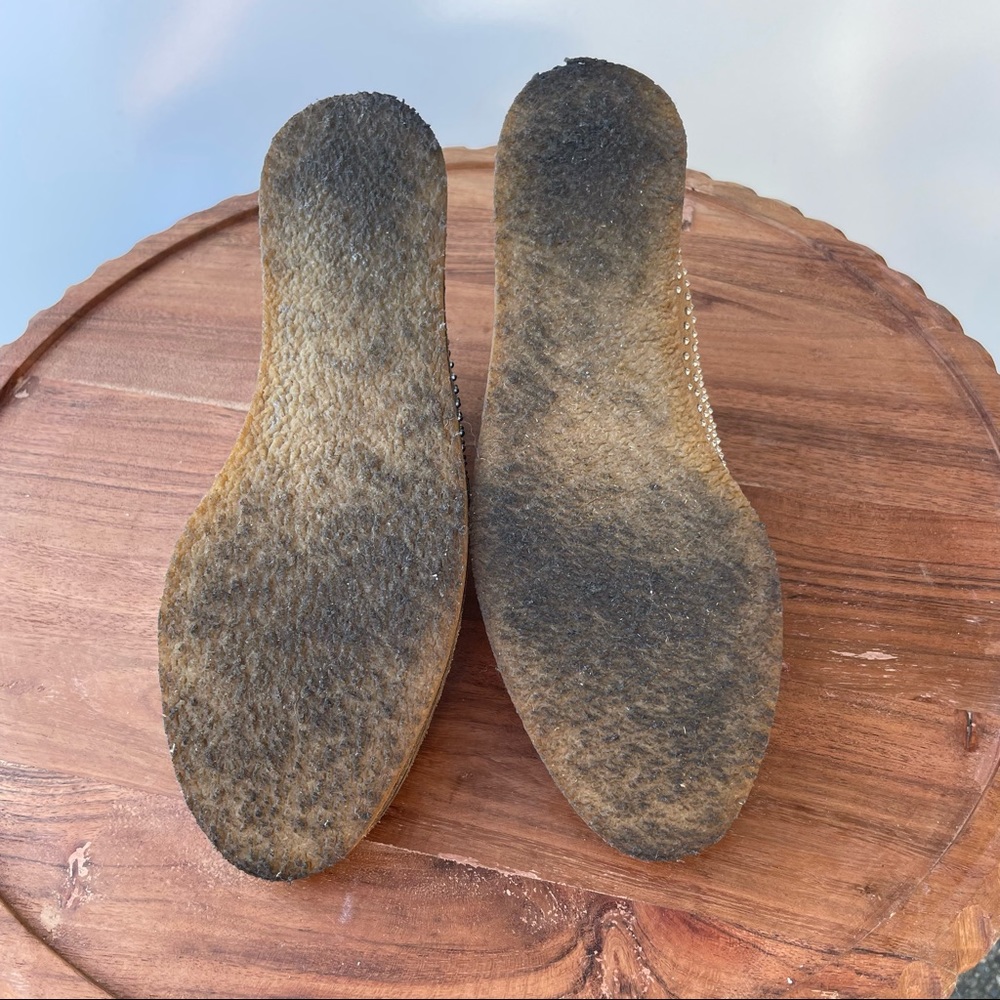 Vince Camuto Women Signature Alvita Studded Suede Slip-On Flats 6.5 Tobacco - Picture 8 of 11